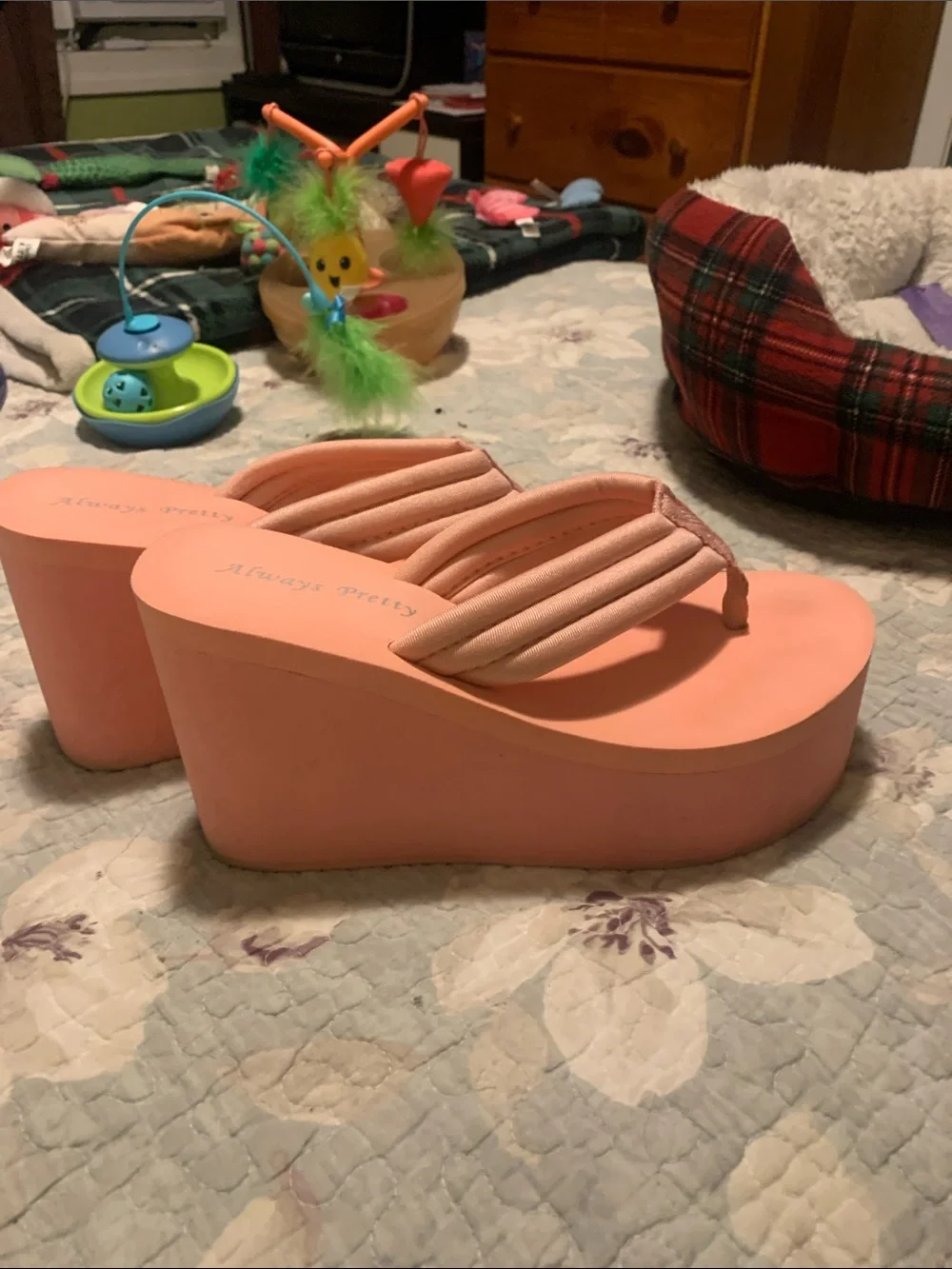 Always Pretty Women's Peach/pinkPlatform Flip-Flop Sandals Size 9
